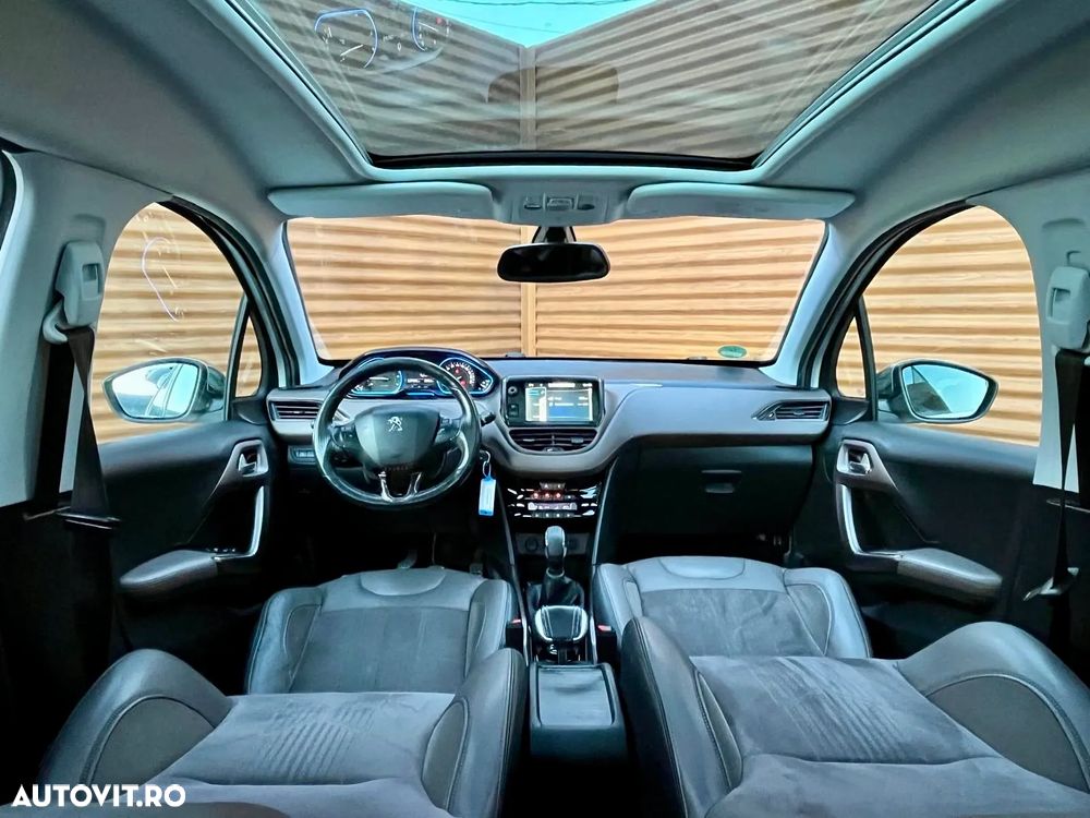 Peugeot 2008 120 VTI Allure - 3