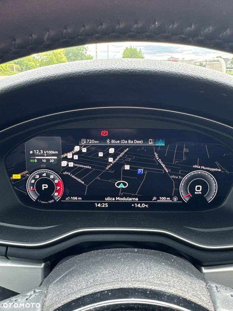 Audi A4 Limousine - 16