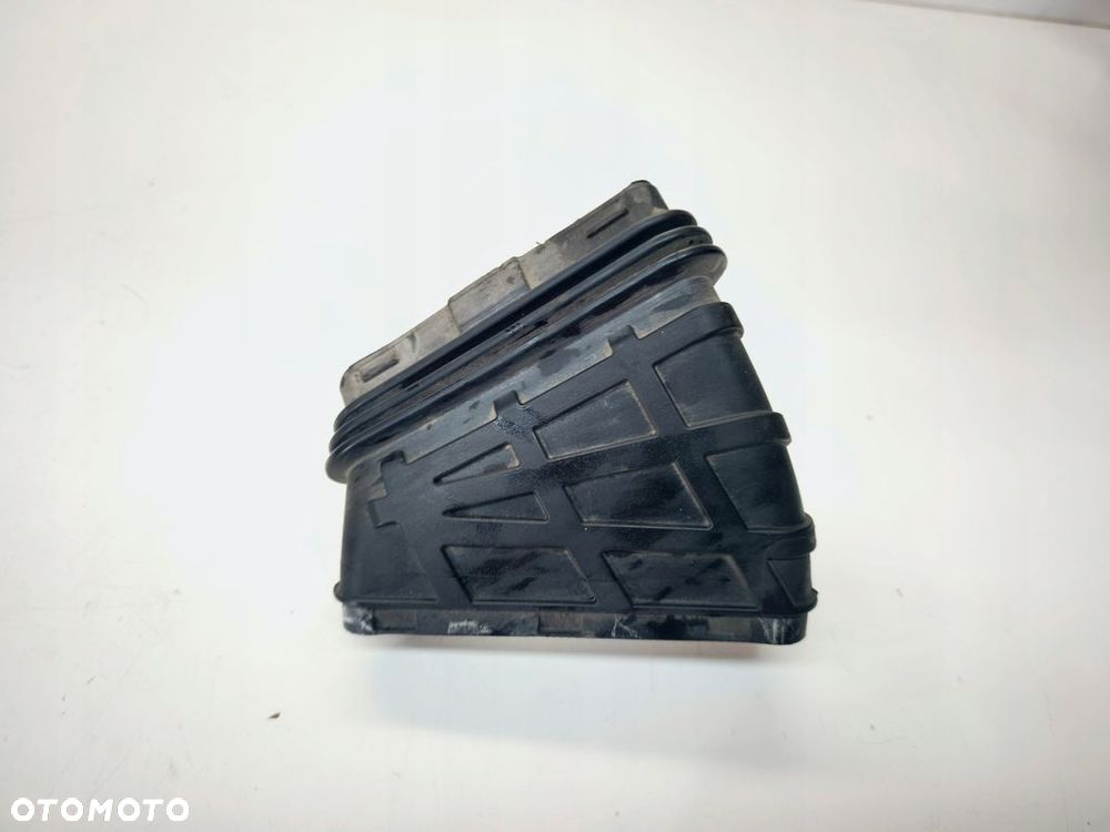 WLOT DOLOT POWIETRZA FITRA AUDI A4 B8 A5 8T Q5 8R LIFT 8K0129739B - 6