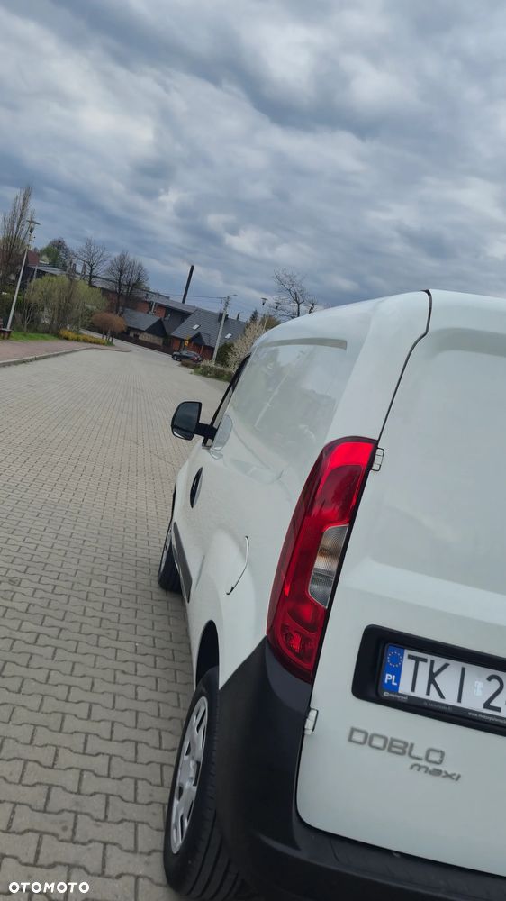 Fiat Doblo Maxi - 21