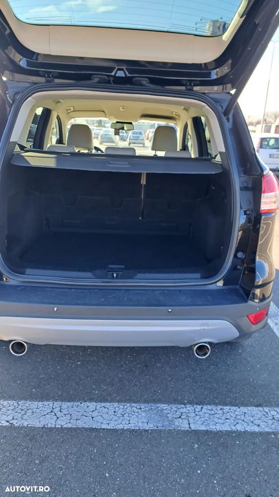 Ford Kuga 2.0 TDCi Powershift 4WD Titanium - 20