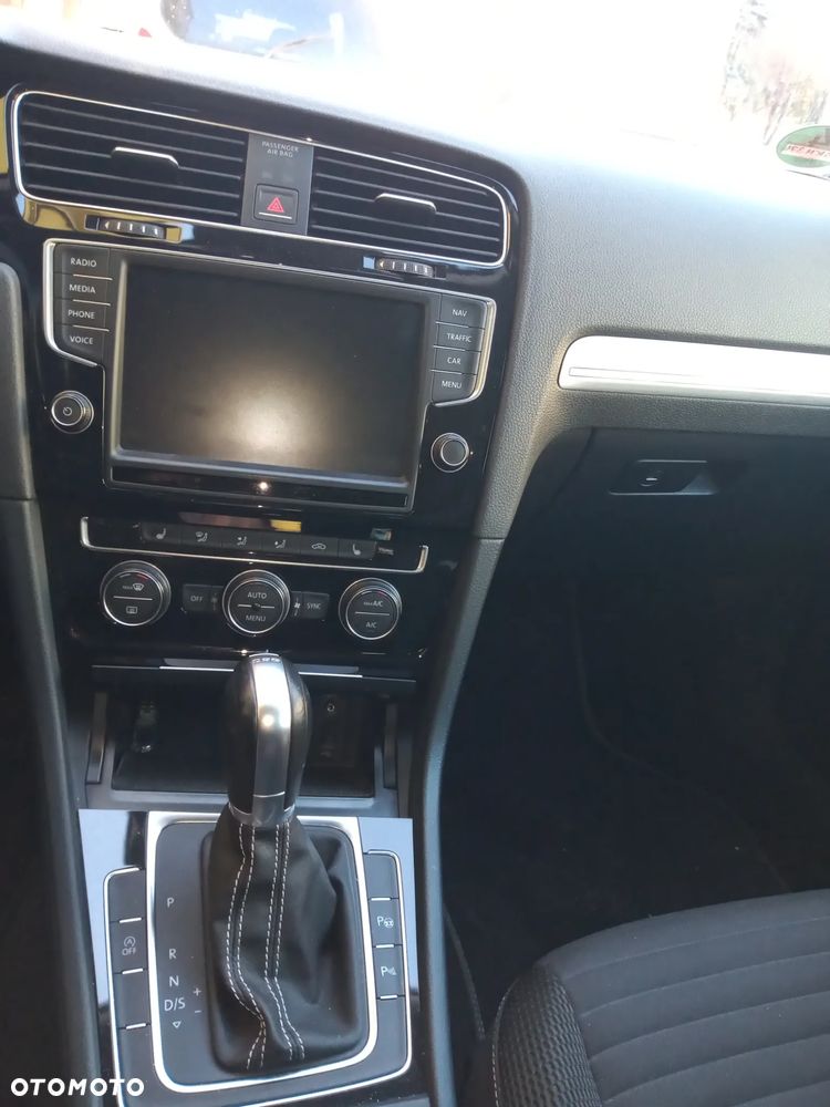 Volkswagen Golf 2.0 BlueTDI DSG Cup - 5