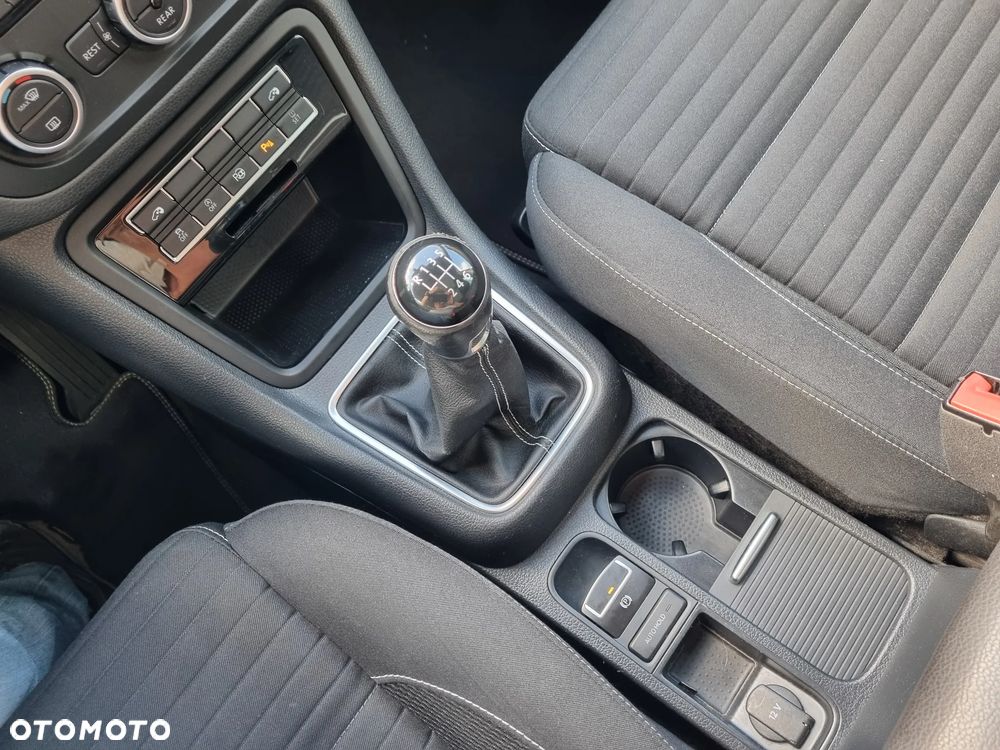 Volkswagen Sharan 1.4 TSI BlueMotion Technology Cup - 14