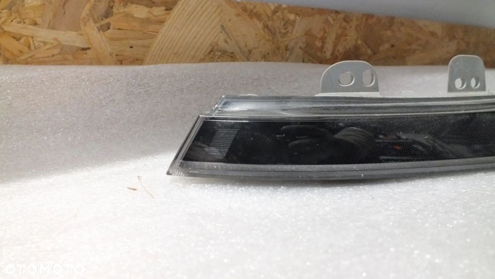 Lampa tylna prawa Kia EV6 kierunkowskaz  92306CV300 - 2