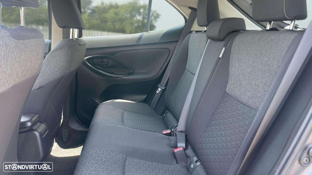 Toyota Yaris Cross ver-1-5-hdf-comfort - 6