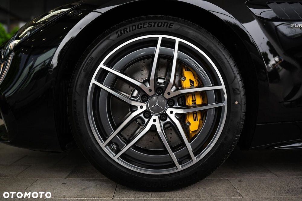 Mercedes-Benz AMG GT - 8