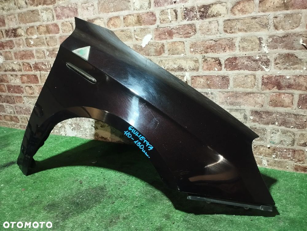 Błotnik Przód strona prawa Alfa Romeo Giulietta 50520627 - 1