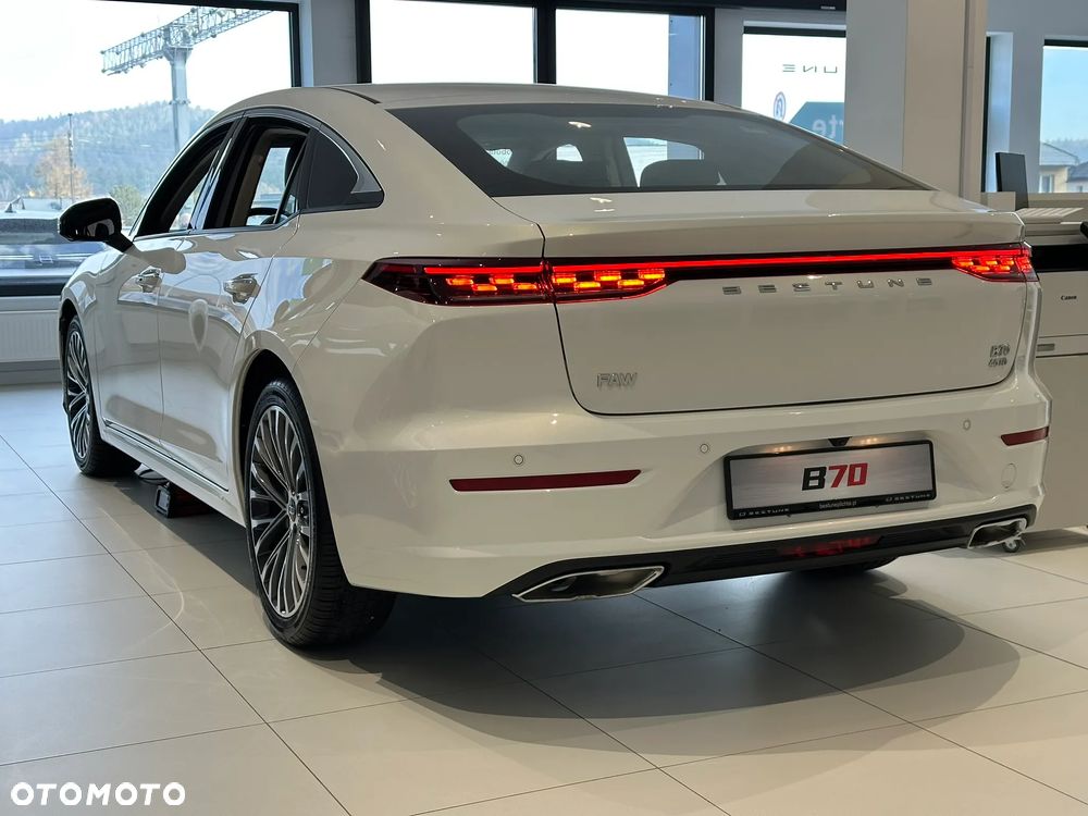 Bestune B70 2.0T Elegance - 5