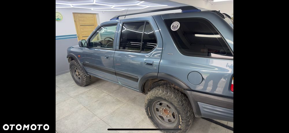 Opel Frontera 3.2 V6 Off Road - 10