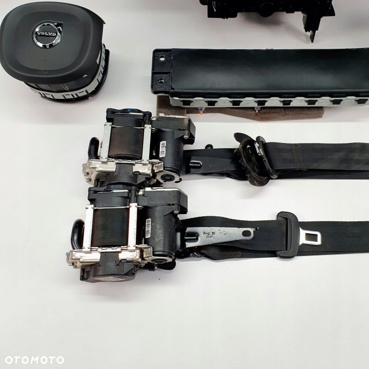 VOLVO XC90 II XC 90 DESKA ROZDZIELCZA KONSOLA KOKPIT PULPIT PODUSZKI AIRBAG AIR BAG PASY KIT SET - 9