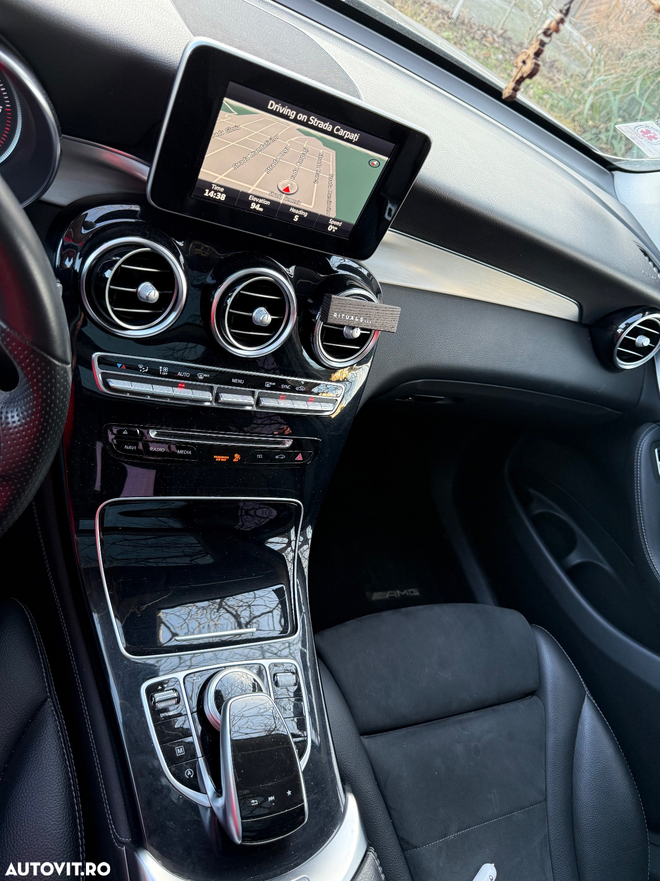 Mercedes-Benz GLC 220 d 4MATIC - 10