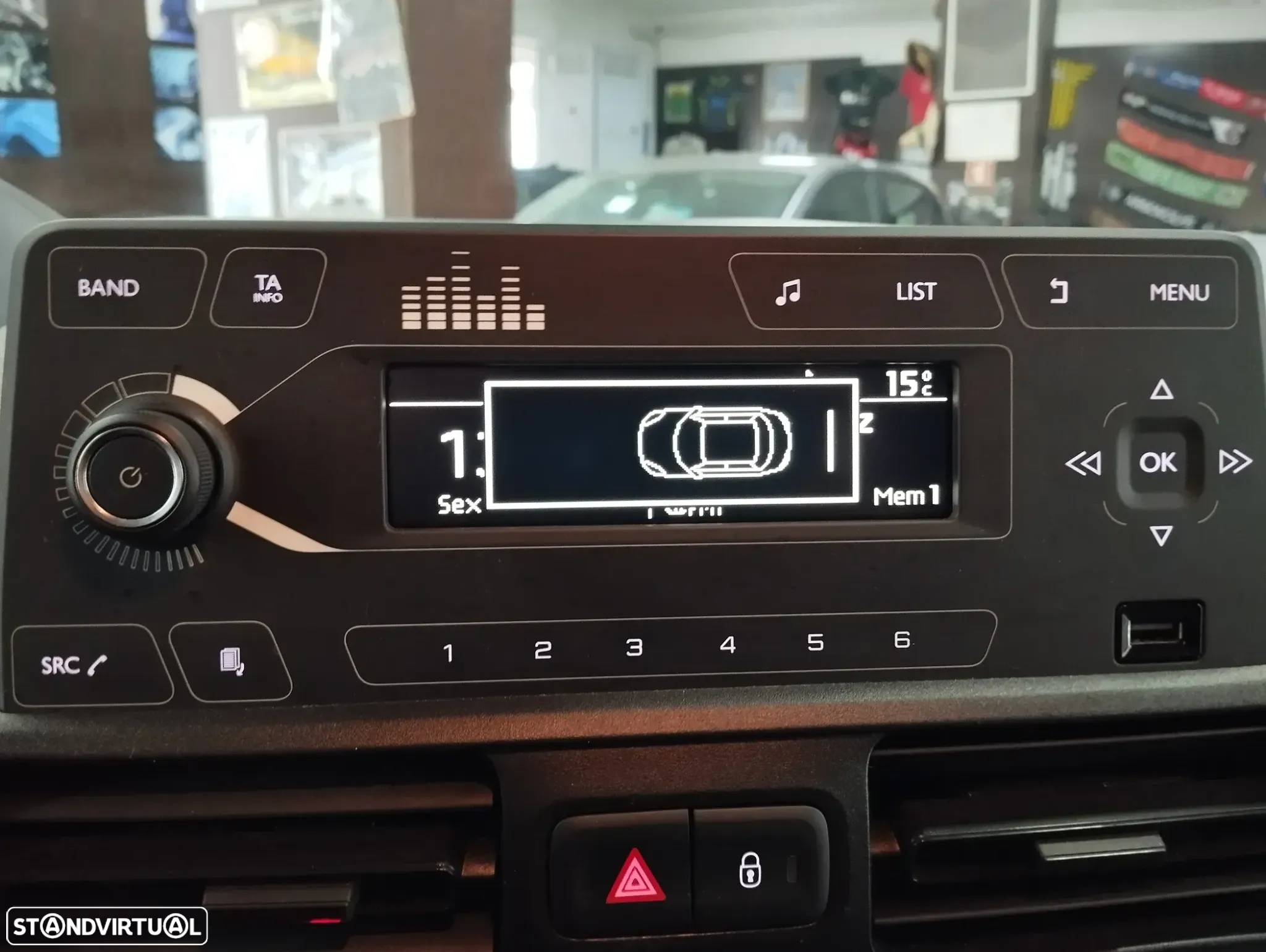 Peugeot Partner 1.5 BlueHDi Pro Standard - 20