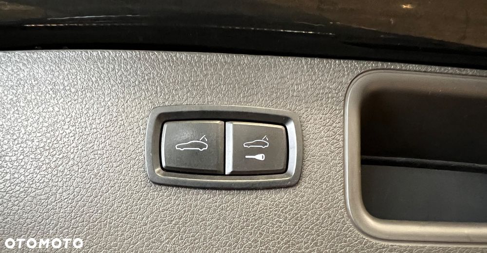 Porsche Macan - 26