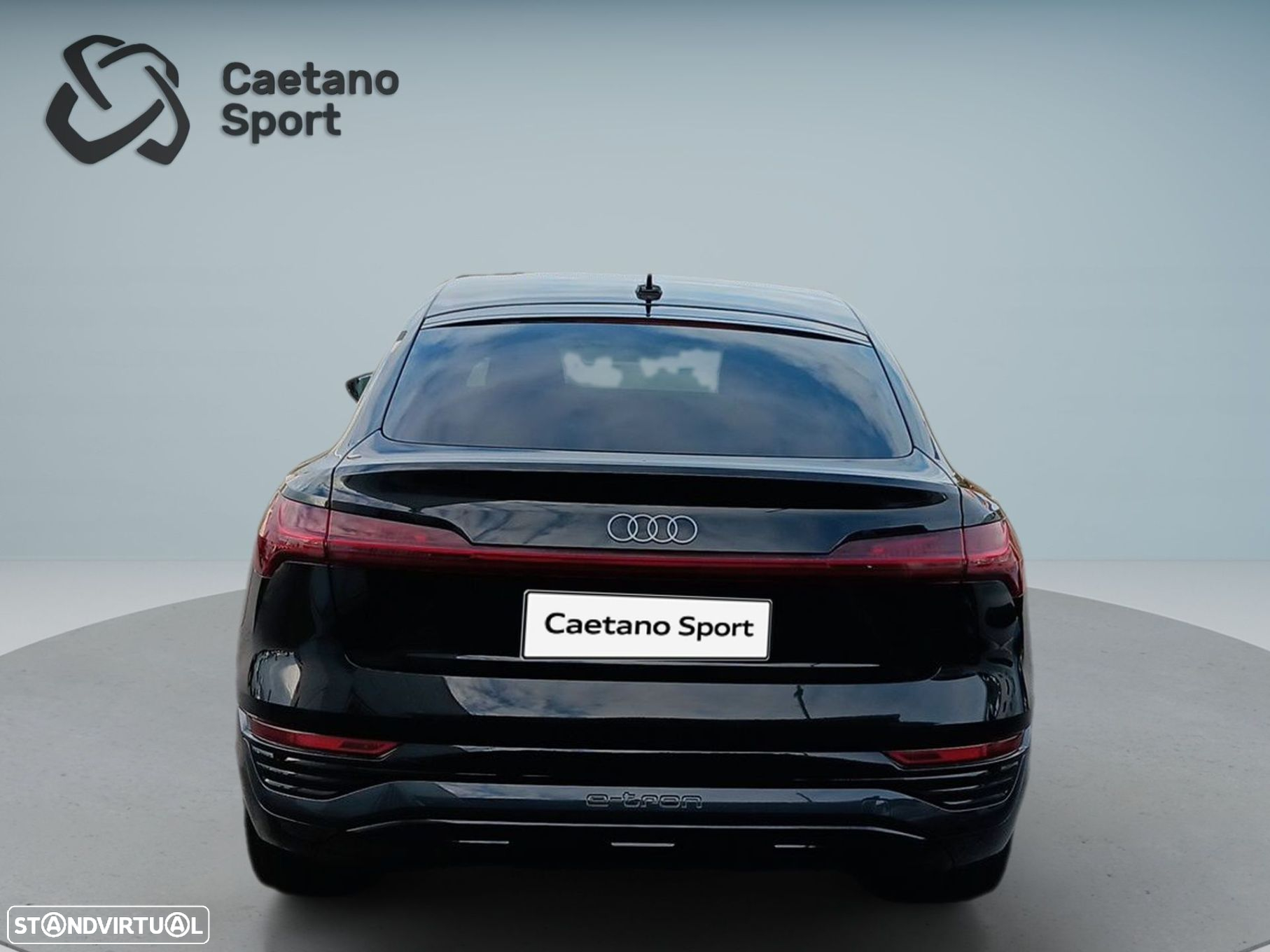 Audi Q8 e-Tron Sportback 55 quattro Advanced - 6