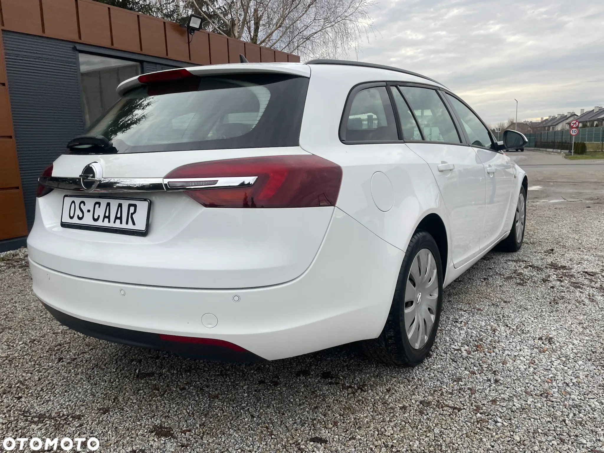 Opel Insignia - 10