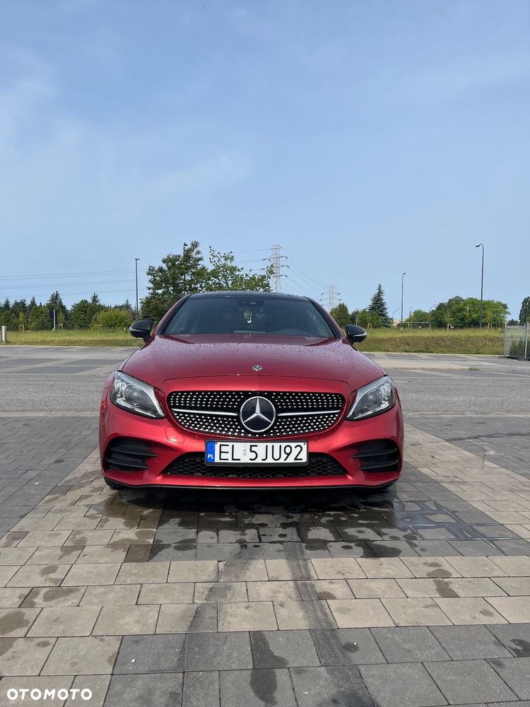 Mercedes-Benz Klasa C 300 9G-TRONIC - 3