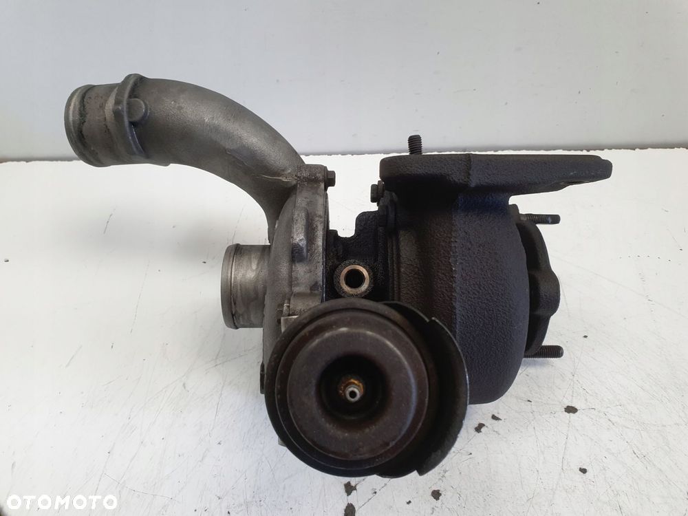 TURBOSPRĘŻARKA Volvo S40 V40 1.9 D _ turbo 8200369581 - 3