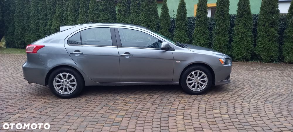 Mitsubishi Lancer - 5