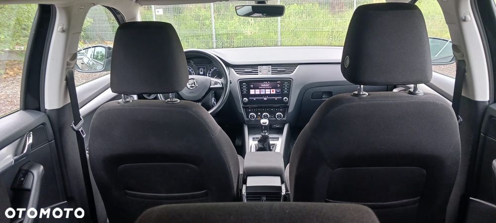 Skoda Octavia 1.6 TDI SCR Ambition - 15