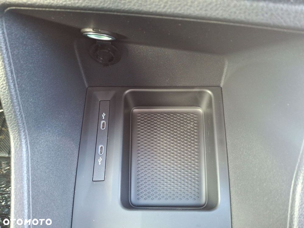 Volkswagen Caddy Cargo - 16