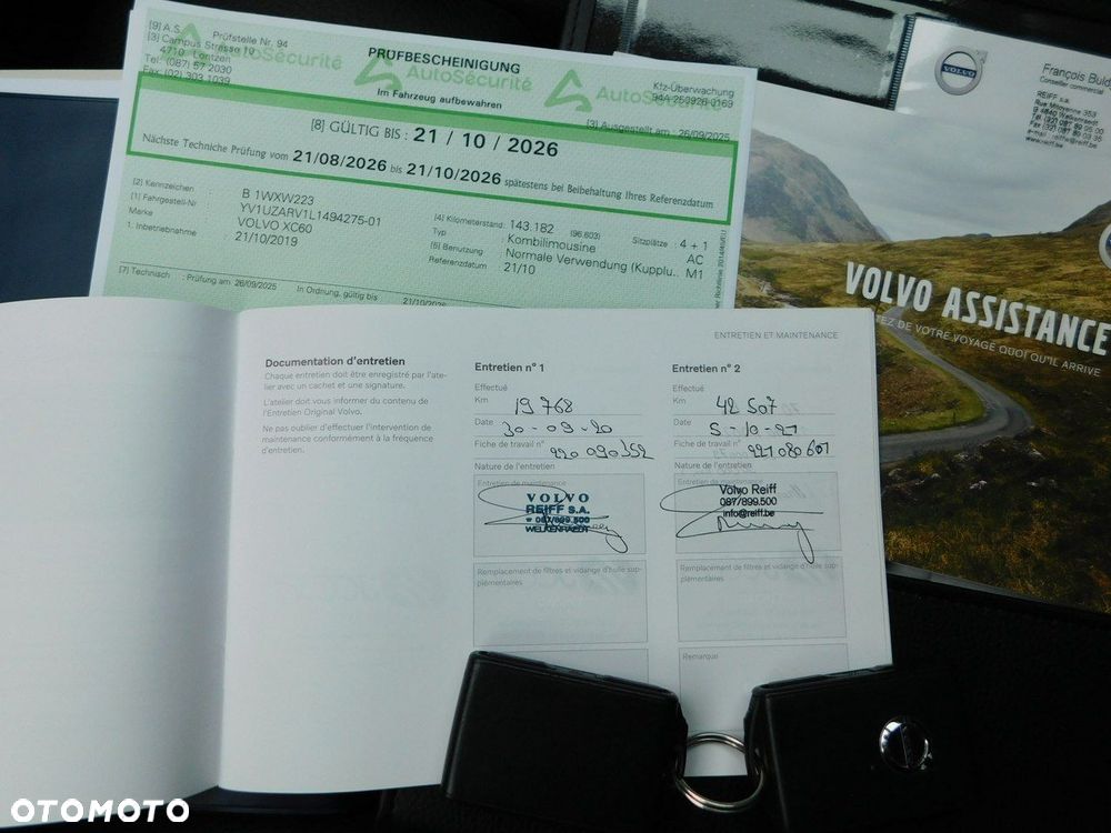 Volvo XC 60 D3 Momentum Pro - 25