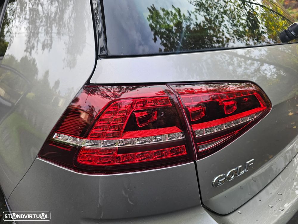 VW Golf ver-1-6-tdi-r--line - 25