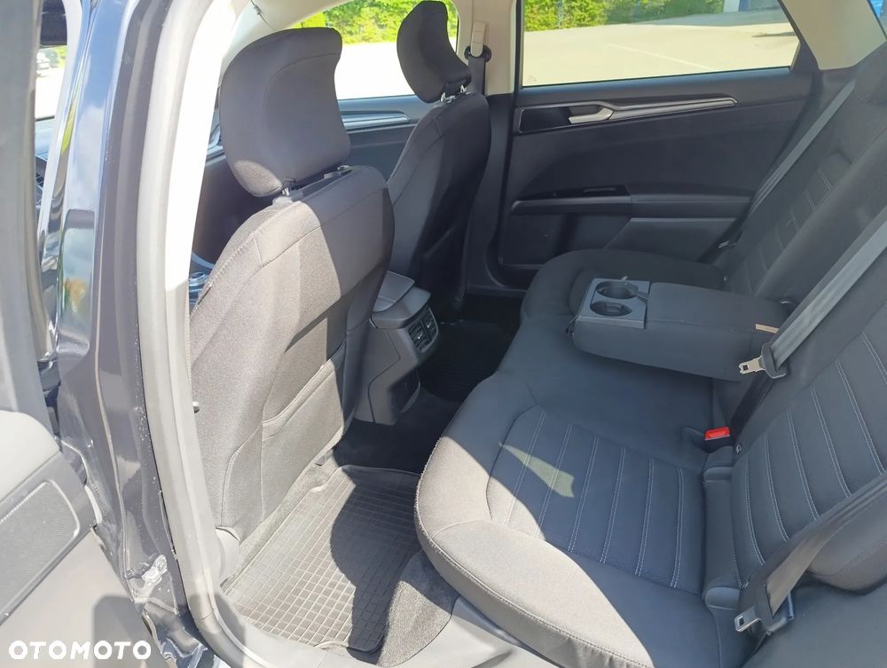 Ford Mondeo 2.0 EcoBlue Titanium - 16