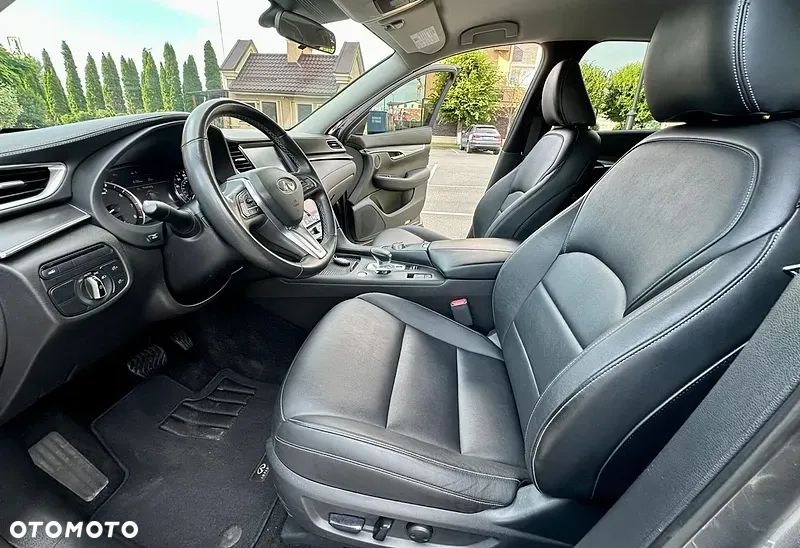 Infiniti QX50 - 23