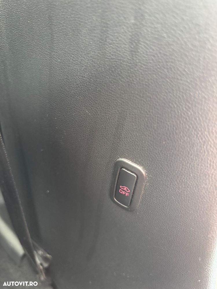 Skoda Octavia Combi 1.4 TSI DSG Elegance - 26