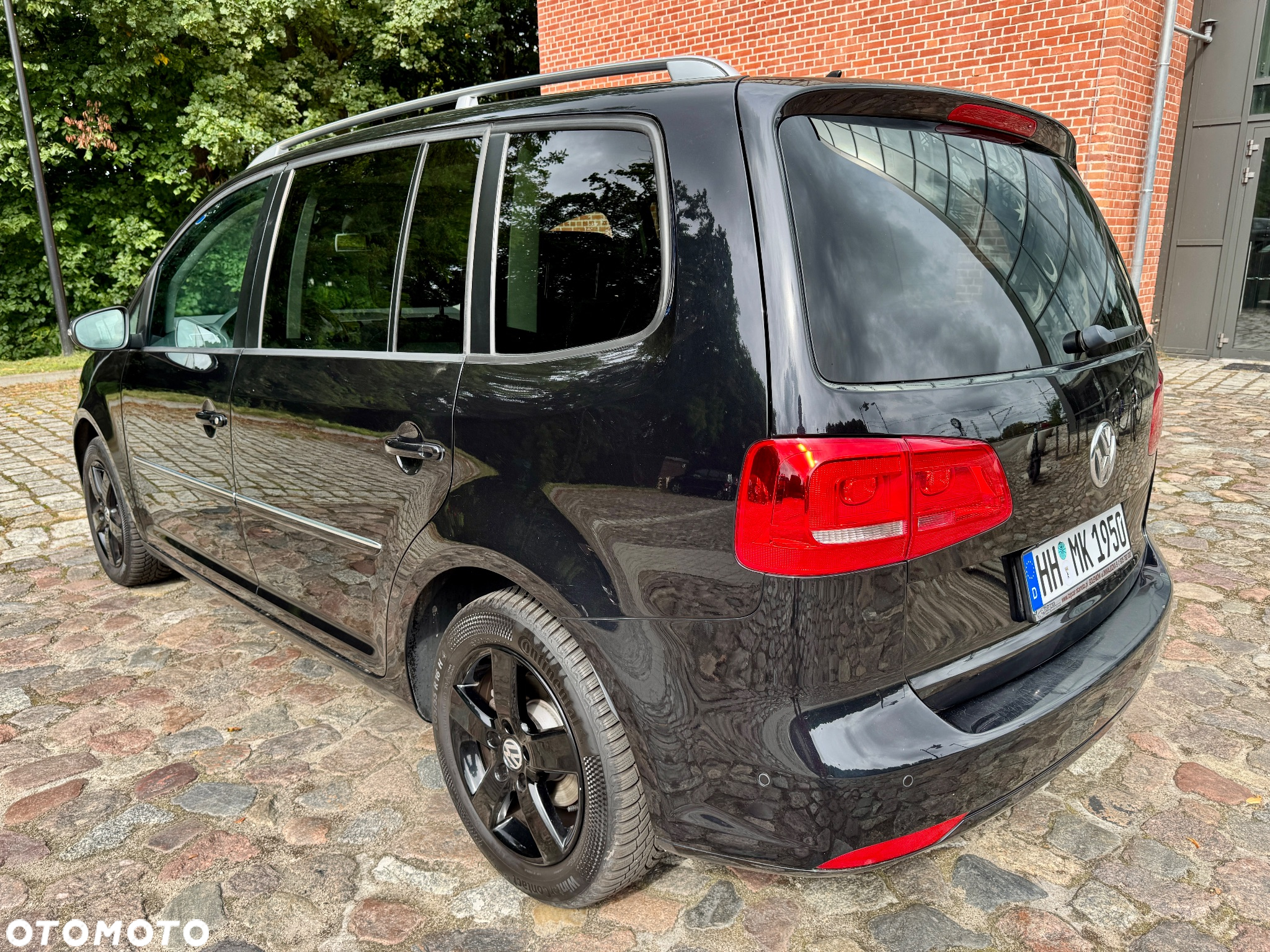Volkswagen Touran 2.0 TDI DPF Highline DSG - 4