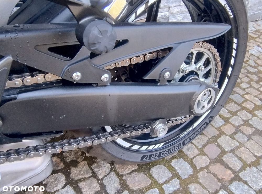 Kawasaki Ninja 1000 SX - 32