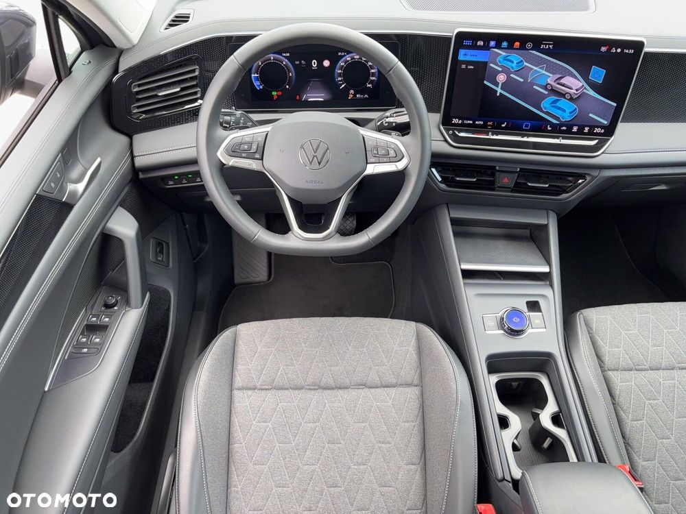 Volkswagen Tiguan - 21