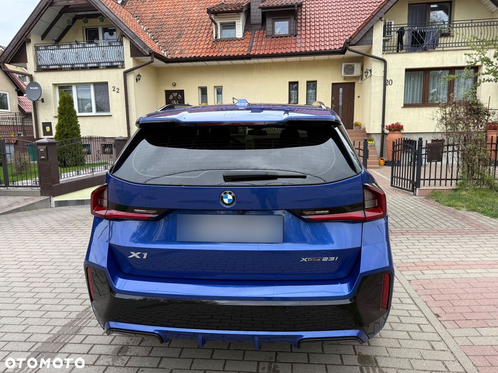 BMW X1 xDrive23i mHEV M Sport - 8