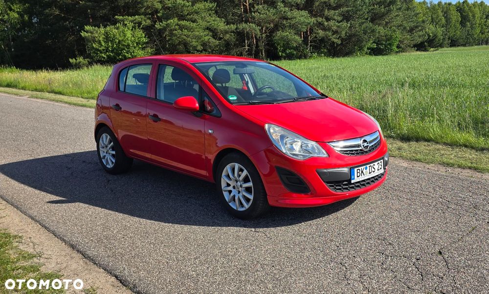 Opel Corsa 1.2 16V Essentia - 2