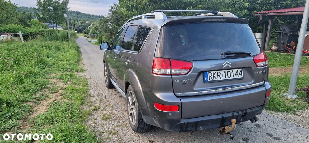 Citroën C-Crosser - 7
