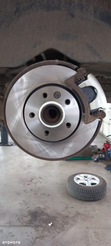 Volkswagen Transporter - 12