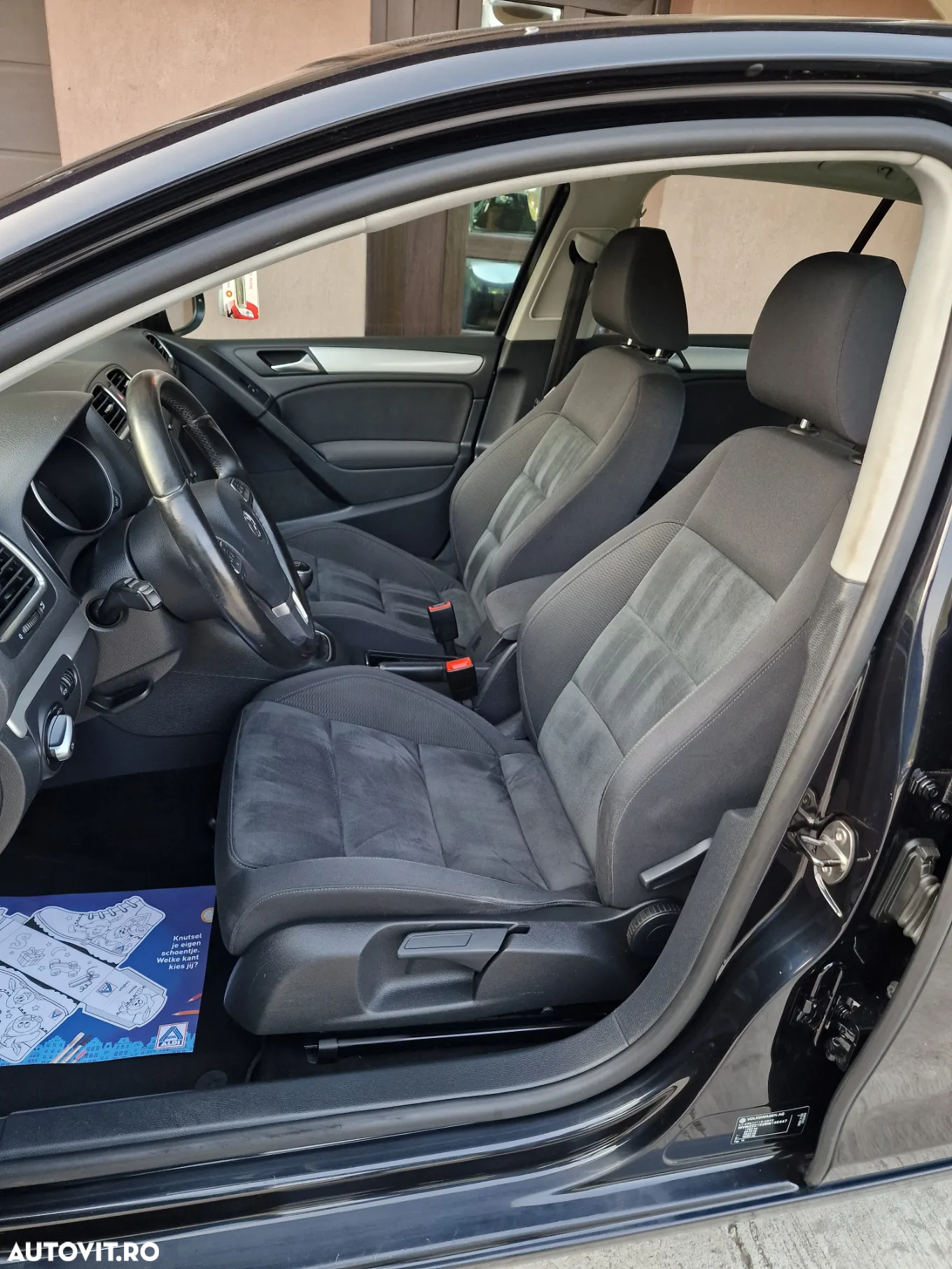 Volkswagen Golf - 13