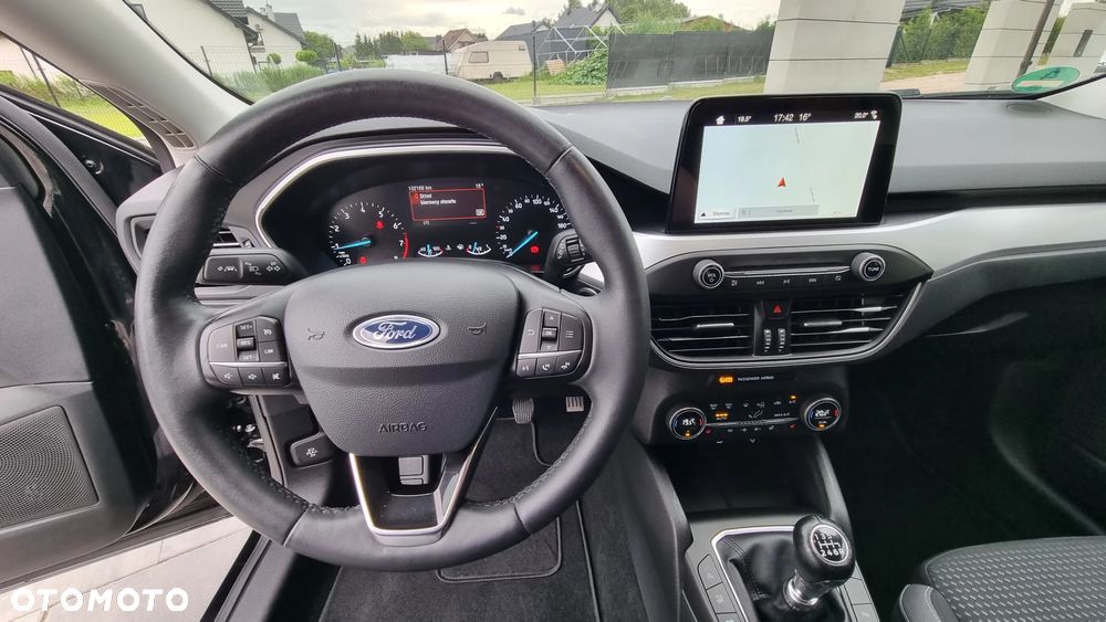 Ford Focus - 10