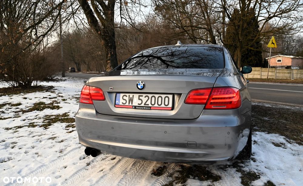 BMW Seria 3 - 23