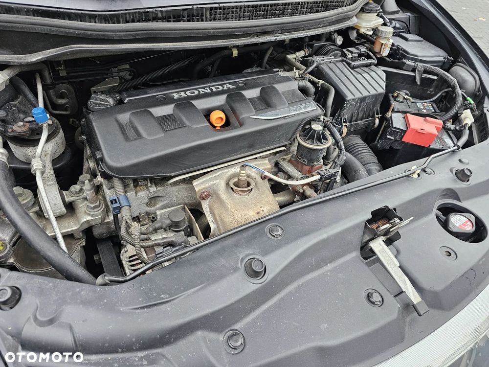 Honda Civic 1.8 TypeS - 11
