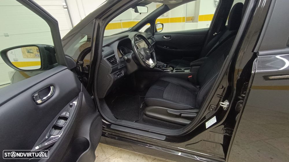 Nissan Leaf - 23