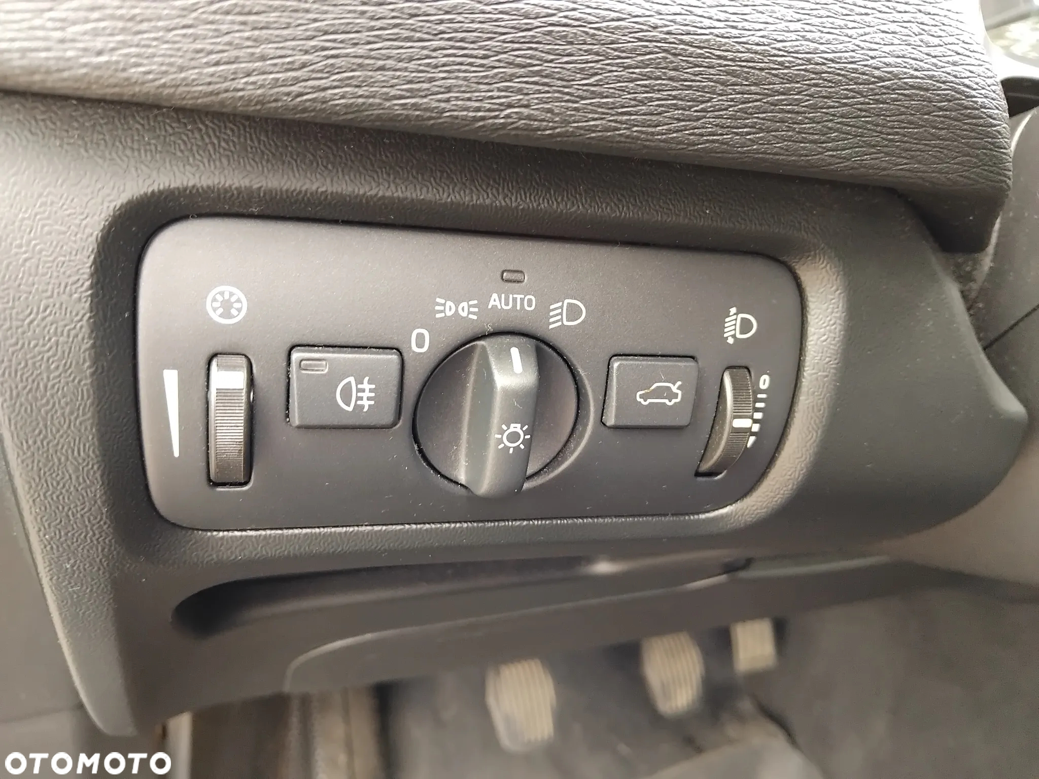 Volvo V40 - 14