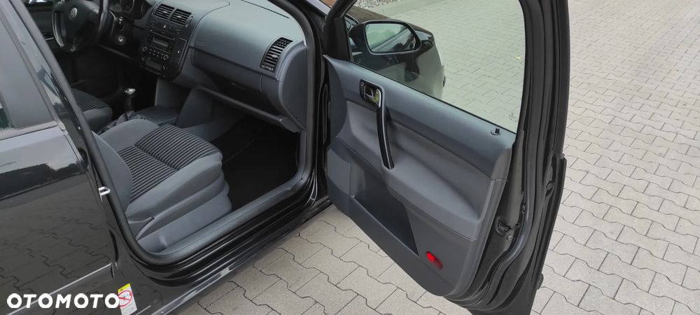 Volkswagen Polo 1.9 TDI DPF Tour Edition - 17