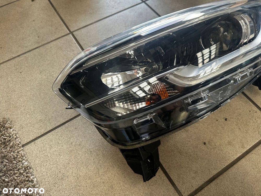 RENAULT KADJAR REFLEKTOR LEWY SOCZEWKA LED LAMPA LEWA 260602051R - 2