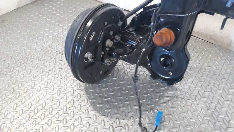 CHARRIOT TRASEIRO PEUGEOT 207 2011 - - 2