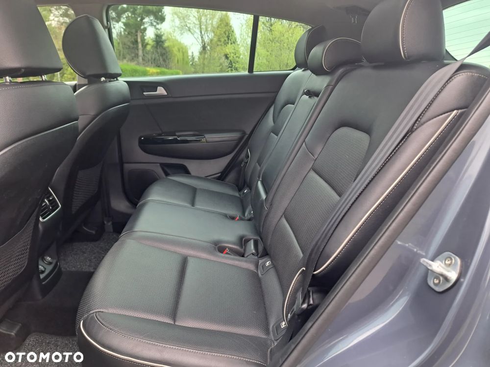 Kia Sportage 2.0 CRDI 4WD Automatik Dream-Team Edition - 19