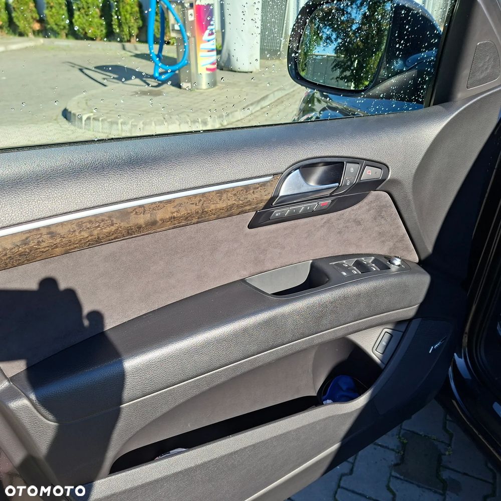 Audi Q7 3.0 TDI DPF Quattro Tiptronic - 14