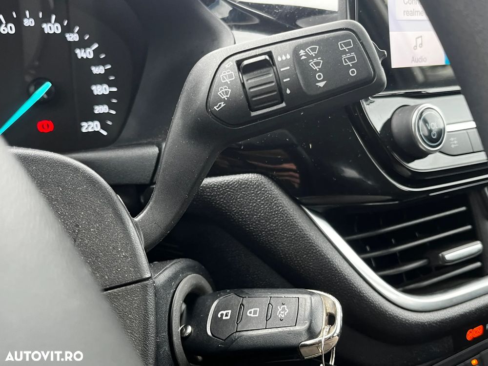 Ford Fiesta 1.1 Titanium - 17