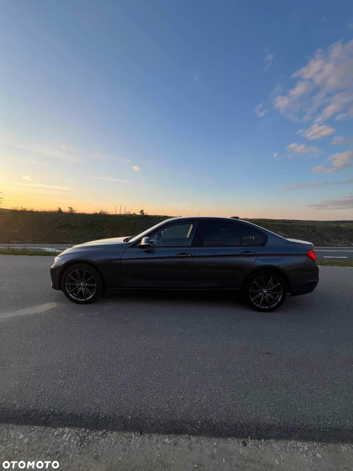 BMW Seria 3 316i - 17