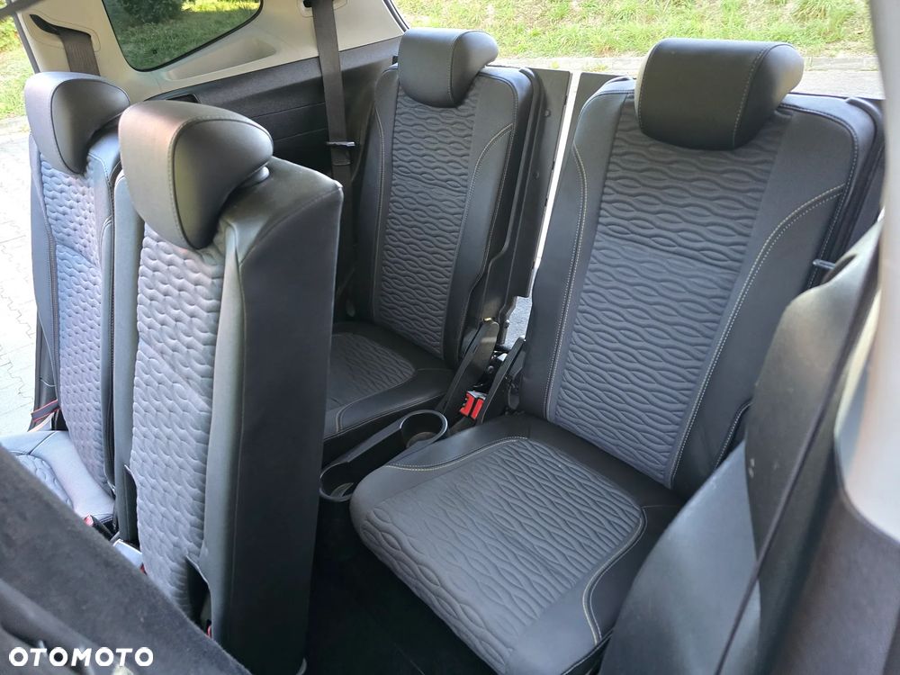 Opel Zafira 2.2 Edition Plus - 22